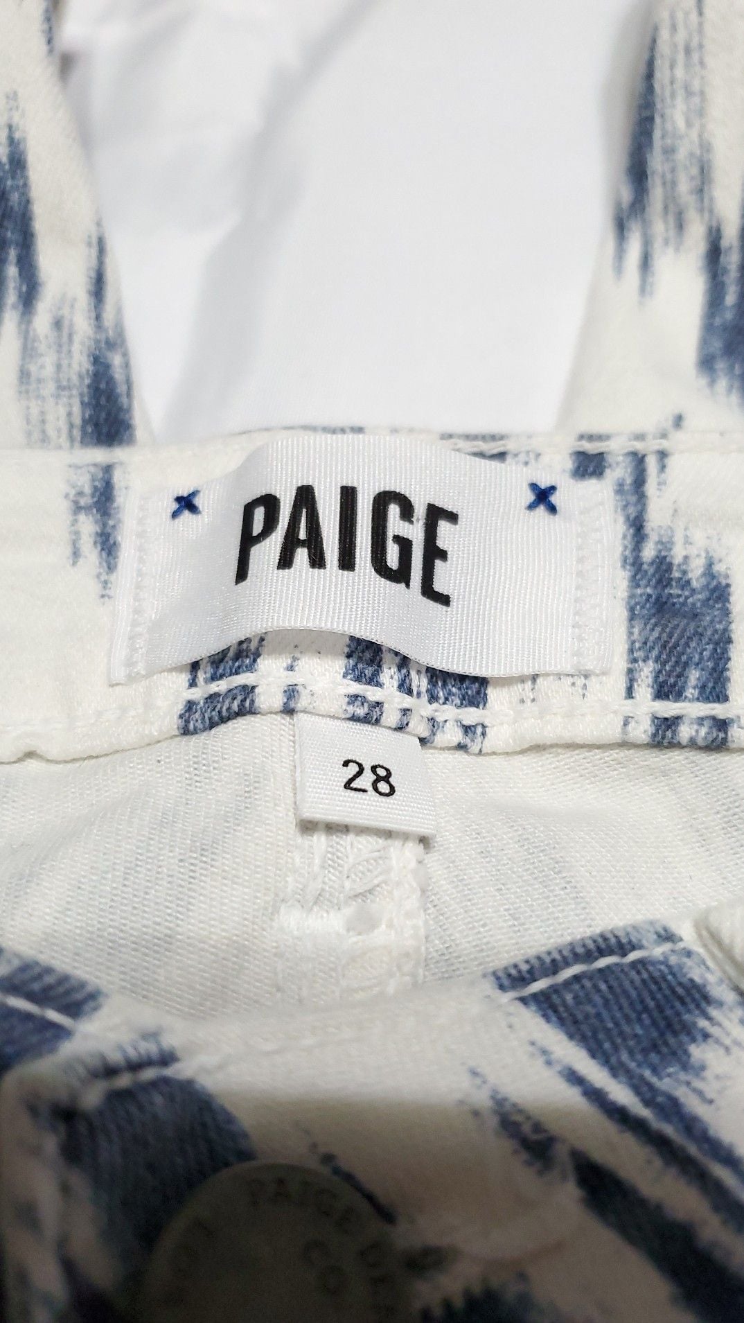Paige Verdugo Ultra Skinny Jeans Blue White Ikat Print Size 28 3