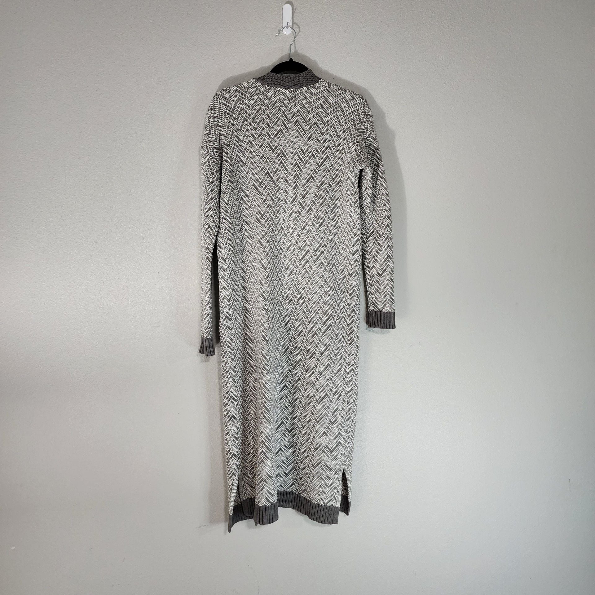 Aerie Chevron Long Open Front Cardigan Sweater Grey White Size M 9
