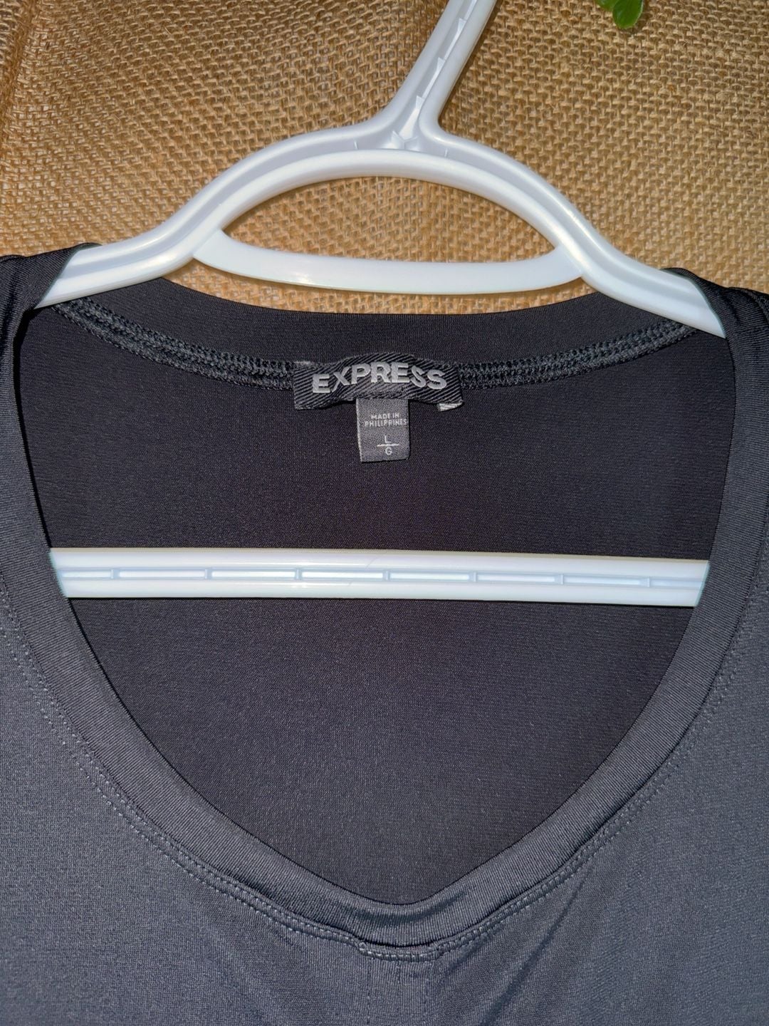 Express Women's Black Twist Front Long Sleeve Cropped Top 3
