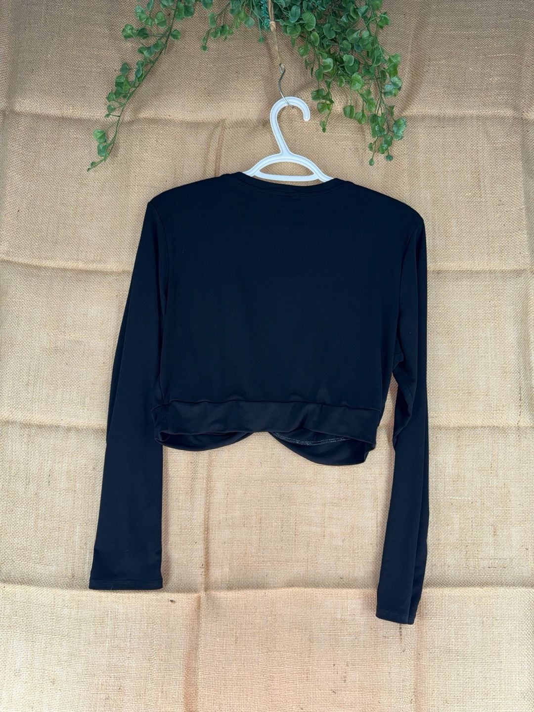 Express Women's Black Twist Front Long Sleeve Cropped Top 7