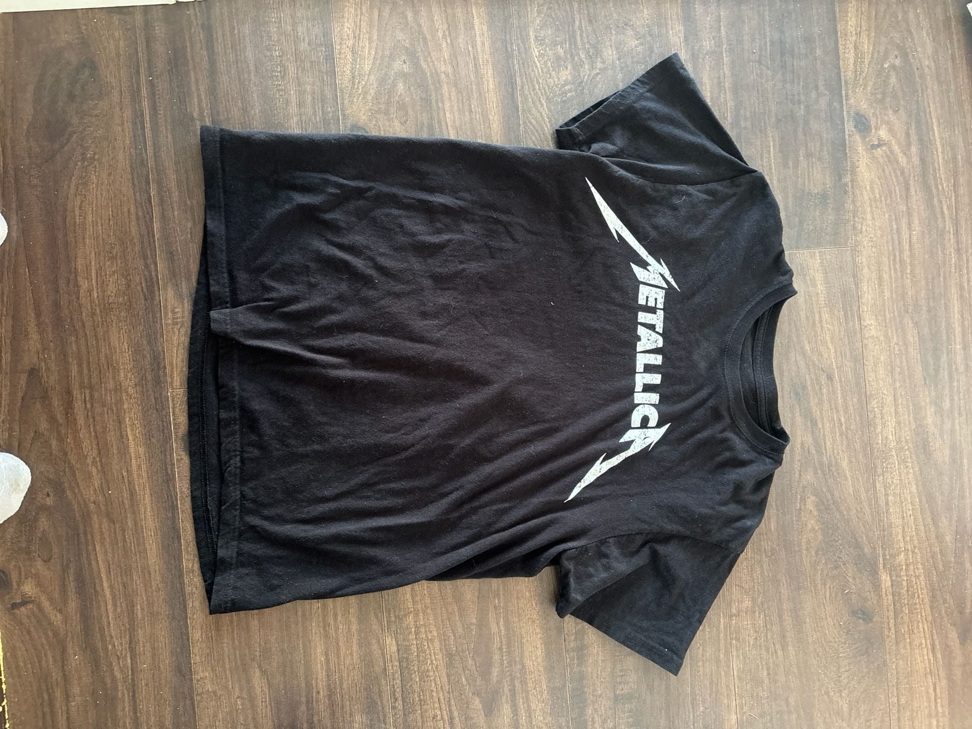 Metallica Official Merchandise Black Side Logo T-Shirt 1