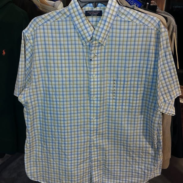Roundtree & Yorke Easy Care Plaid Short Sleeve Button-Down Shirt