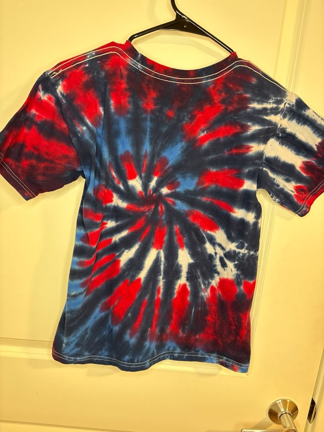 Spitfire Wheels Bighead Red White and Blue Spiral Tie-Dye T-Shirt men’s small 7