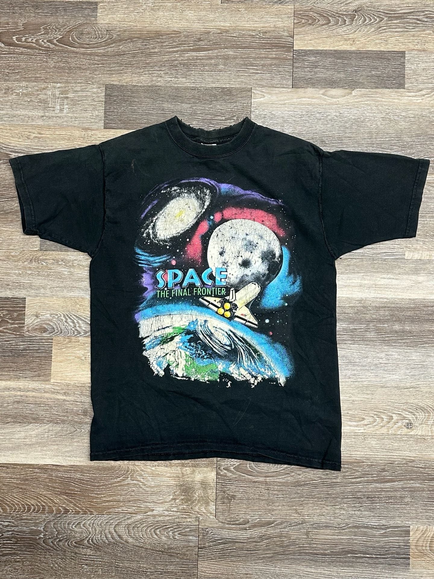 Vintage 1996 Space The Final Frontier Shuttle T-Shirt 2
