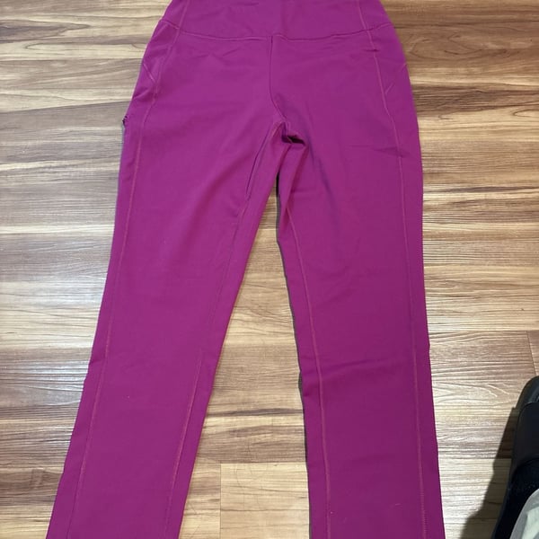 Duluth Trading Co Women's Akmak Straight Leg Leggings with Zipper Pockets MX31