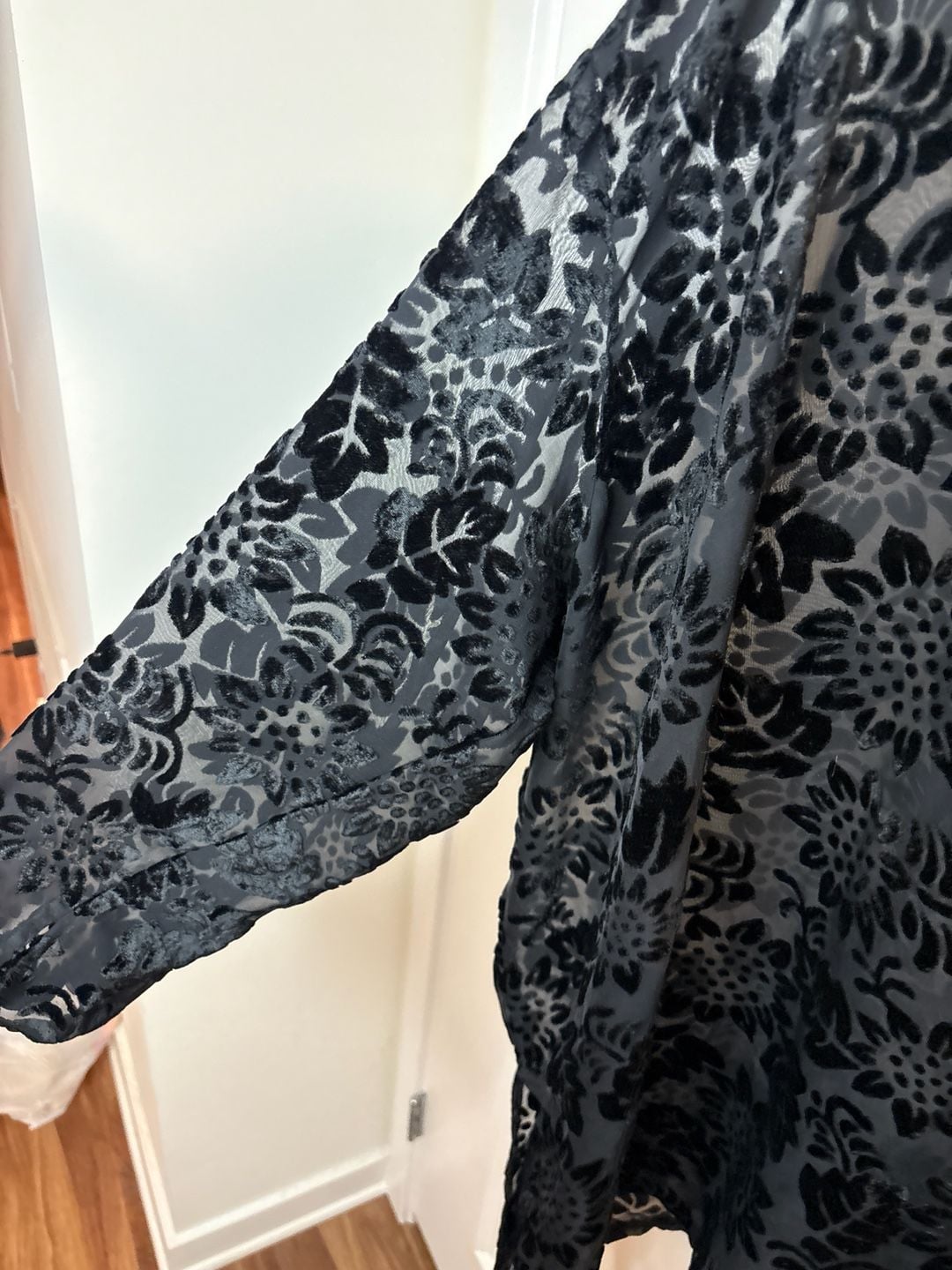 Kathryn Deene Vintage Floral Burnout Velvet Sheer Tunic Top Black 18/20 4