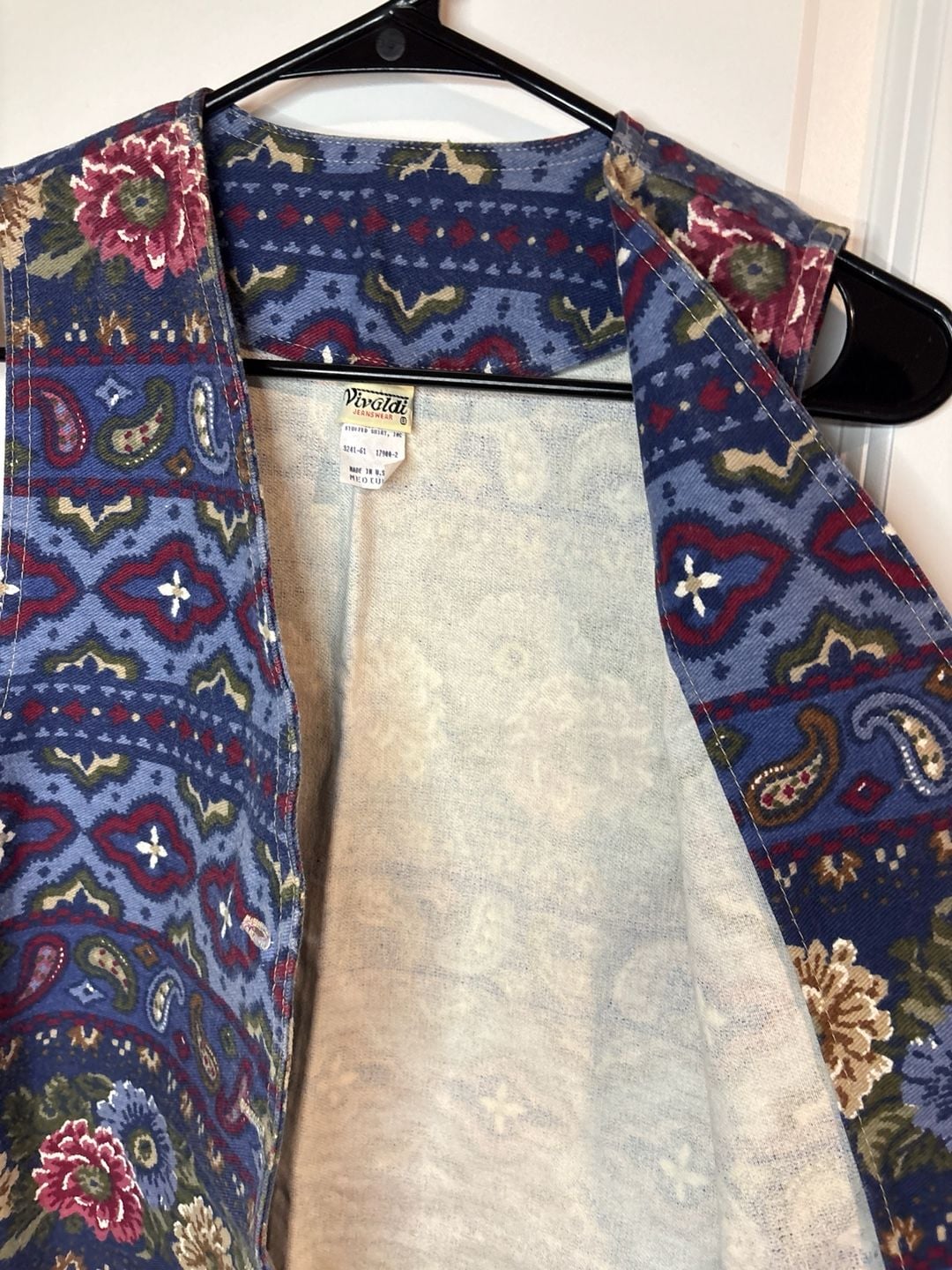 VTG Vivaldi Jeanswear Floral and Paisley Southwestern Tapestry Vest medium USA 9