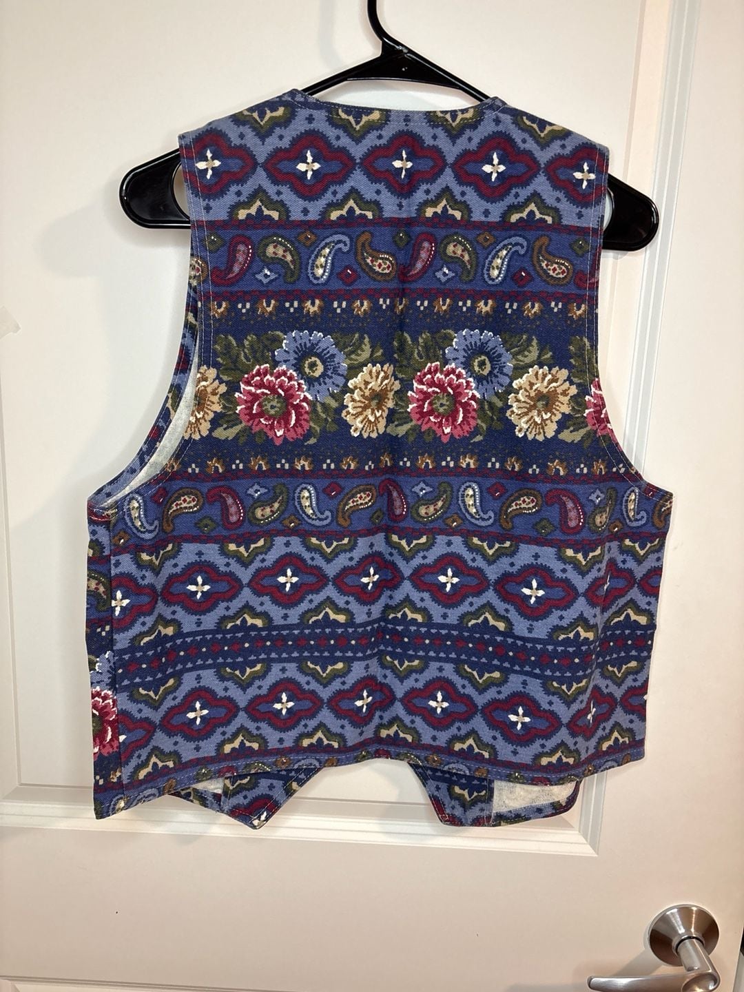 VTG Vivaldi Jeanswear Floral and Paisley Southwestern Tapestry Vest medium USA 11