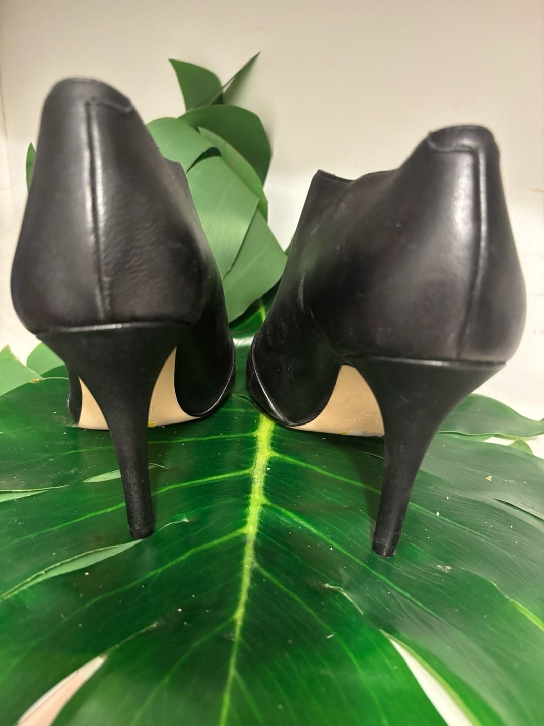 Nine West Artissa Black Leather Peep Toe Stiletto Heel Booties 5