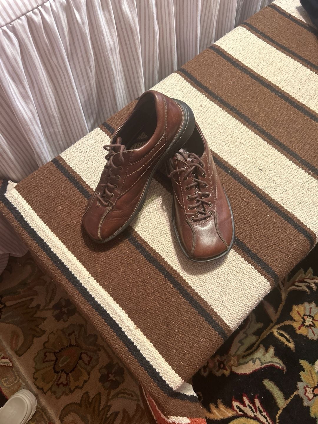 Born Lace Up Oxford Mens 9 Brown Leather Casual Comfort Square Toe 2