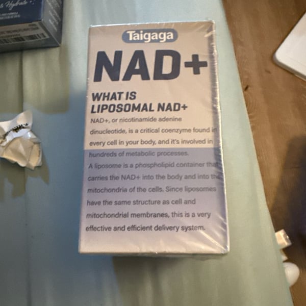 Taigaga Liposomal NAD+ Supplement with Resveratrol for Energy and Anti-Aging