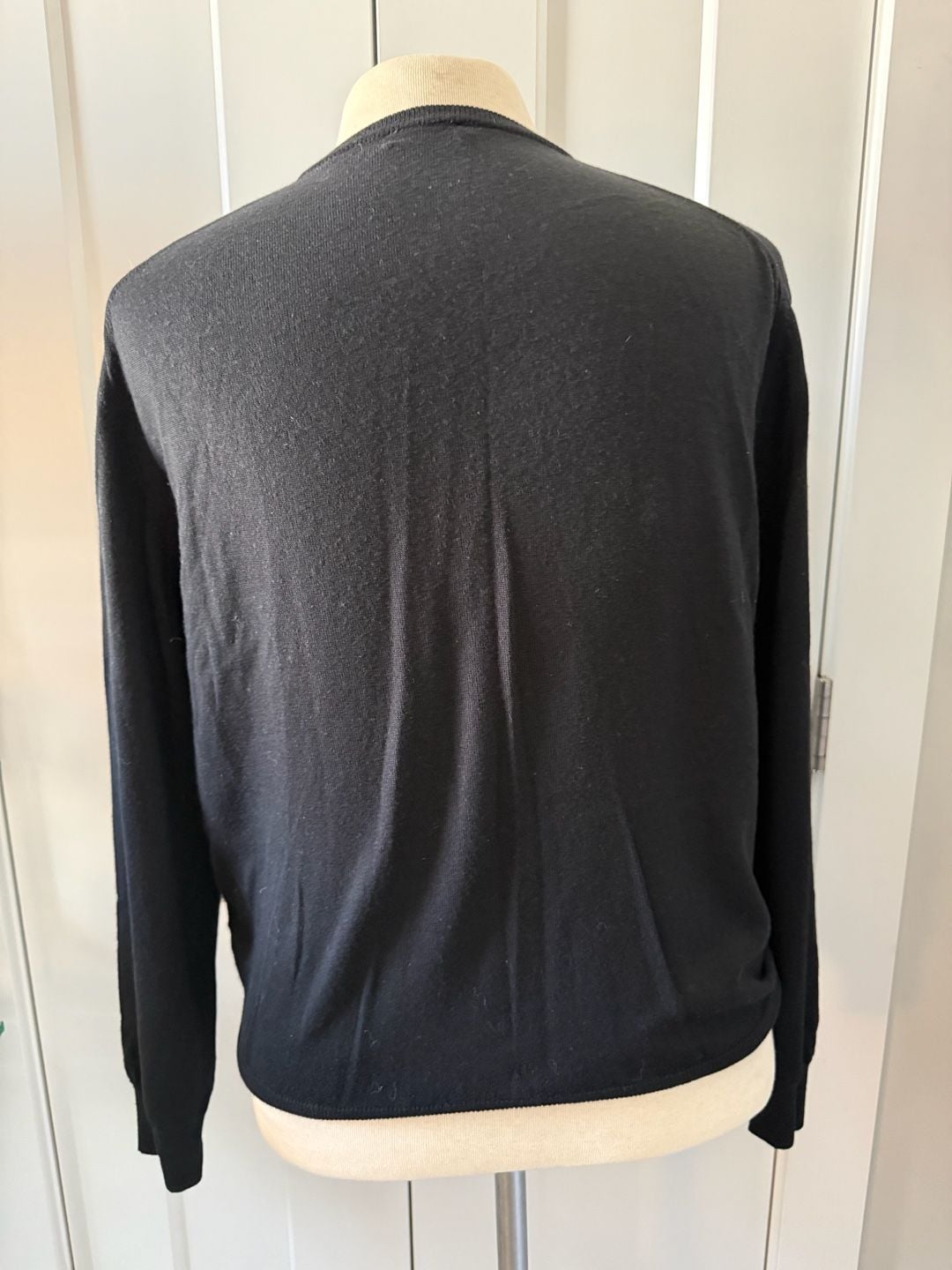 Linea Rosso Signature Wool Blend V-Neck Sweater Made in Italy 2