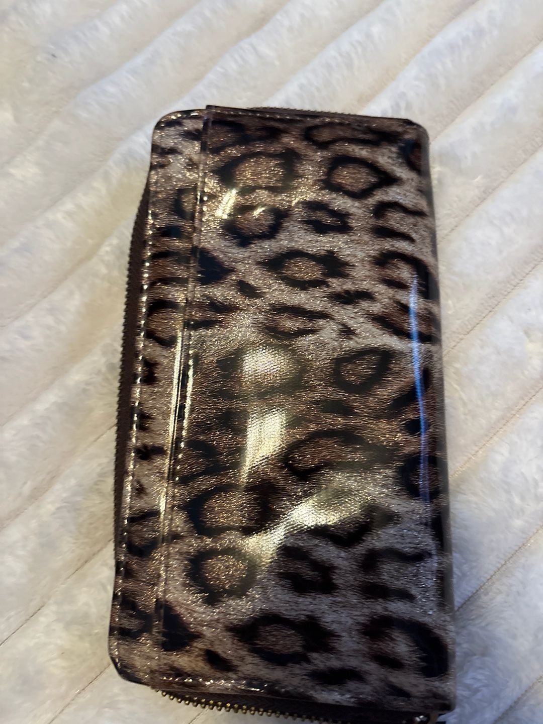 Icing Leopard Print Glossy Zip-Around Wallet 4