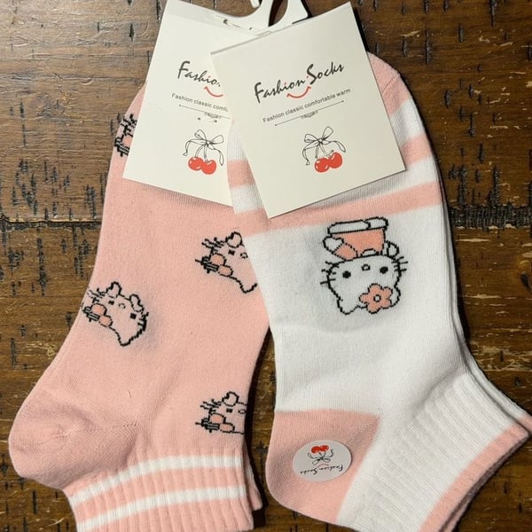 Fashion Socks Hello Kitty Style Pink and White Ankle Socks Size 36-41 2 Pairs