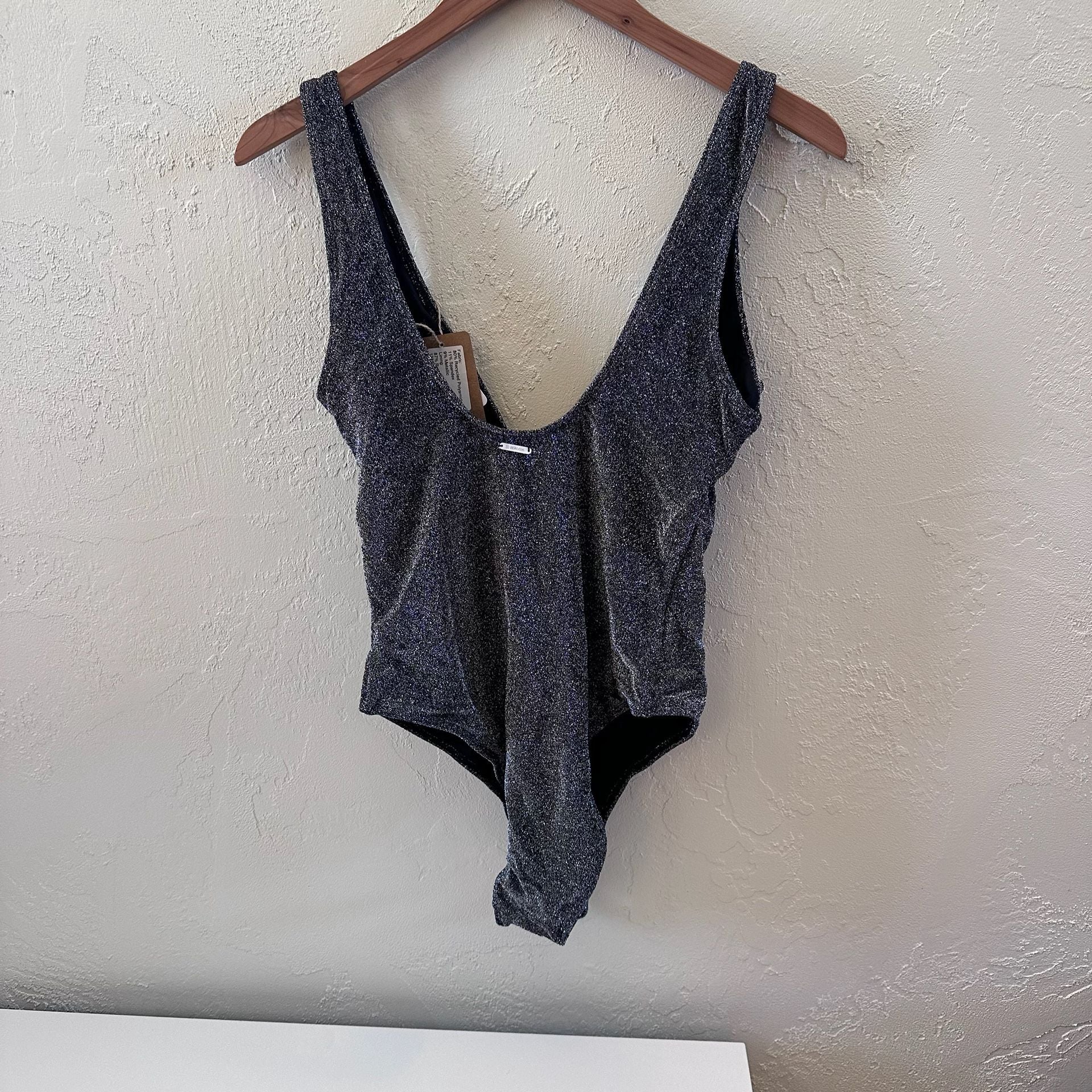 Berlook Metallic Cutout Tie-Front One-Piece Swimsuit Size L 4