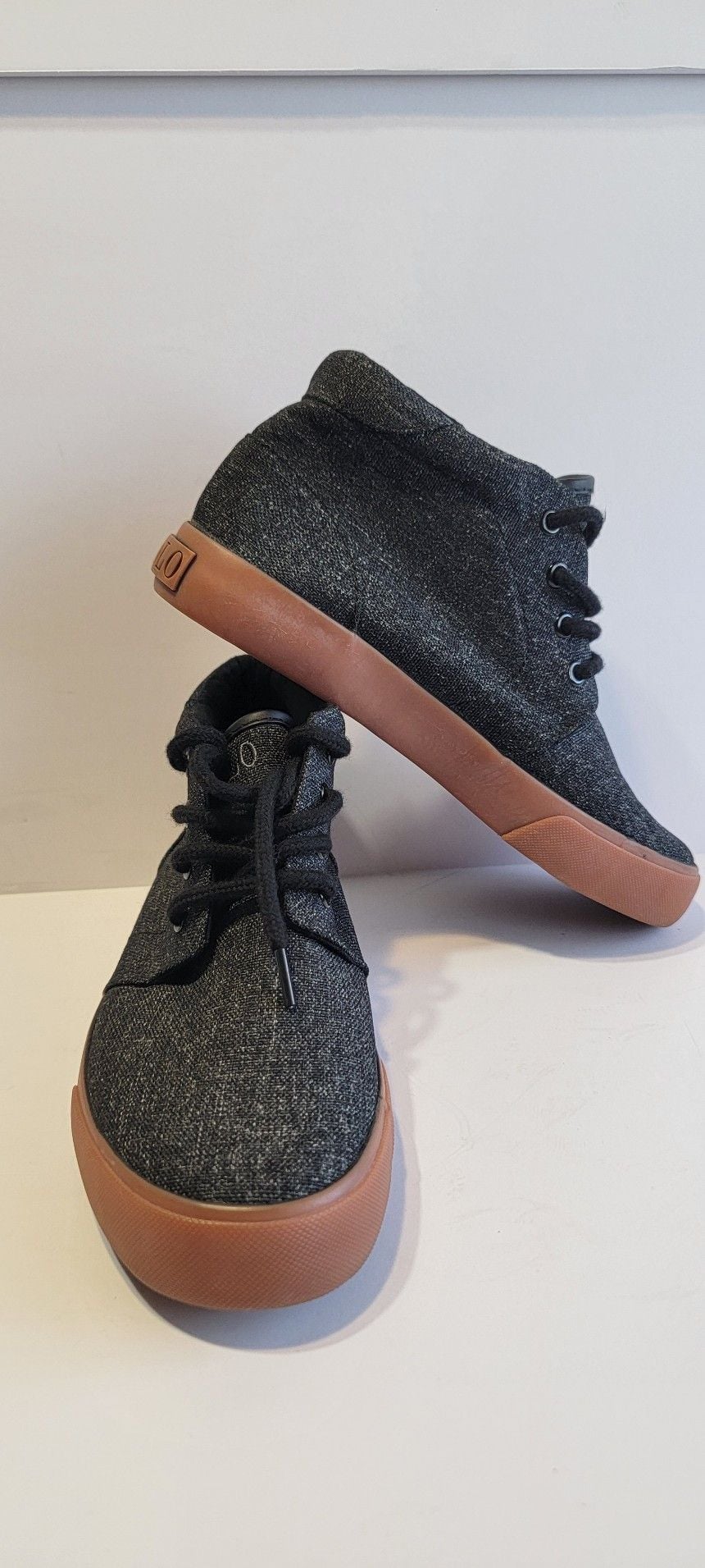 Polo Ralph Lauren Faxon Mid Black Canvas Gum Sole Sneakers 10
