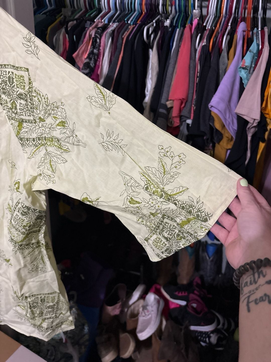 Baggage Women's 2X Green Floral Print Cotton V-Neck Tunic Blouse 3