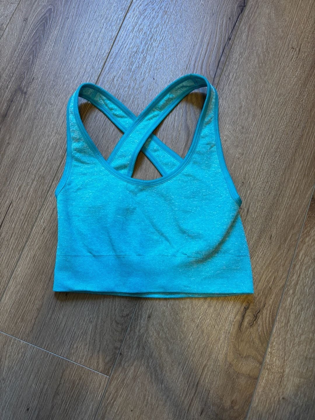 NUX Levity Heathered Seamless Criss-Cross Sports Bra 1