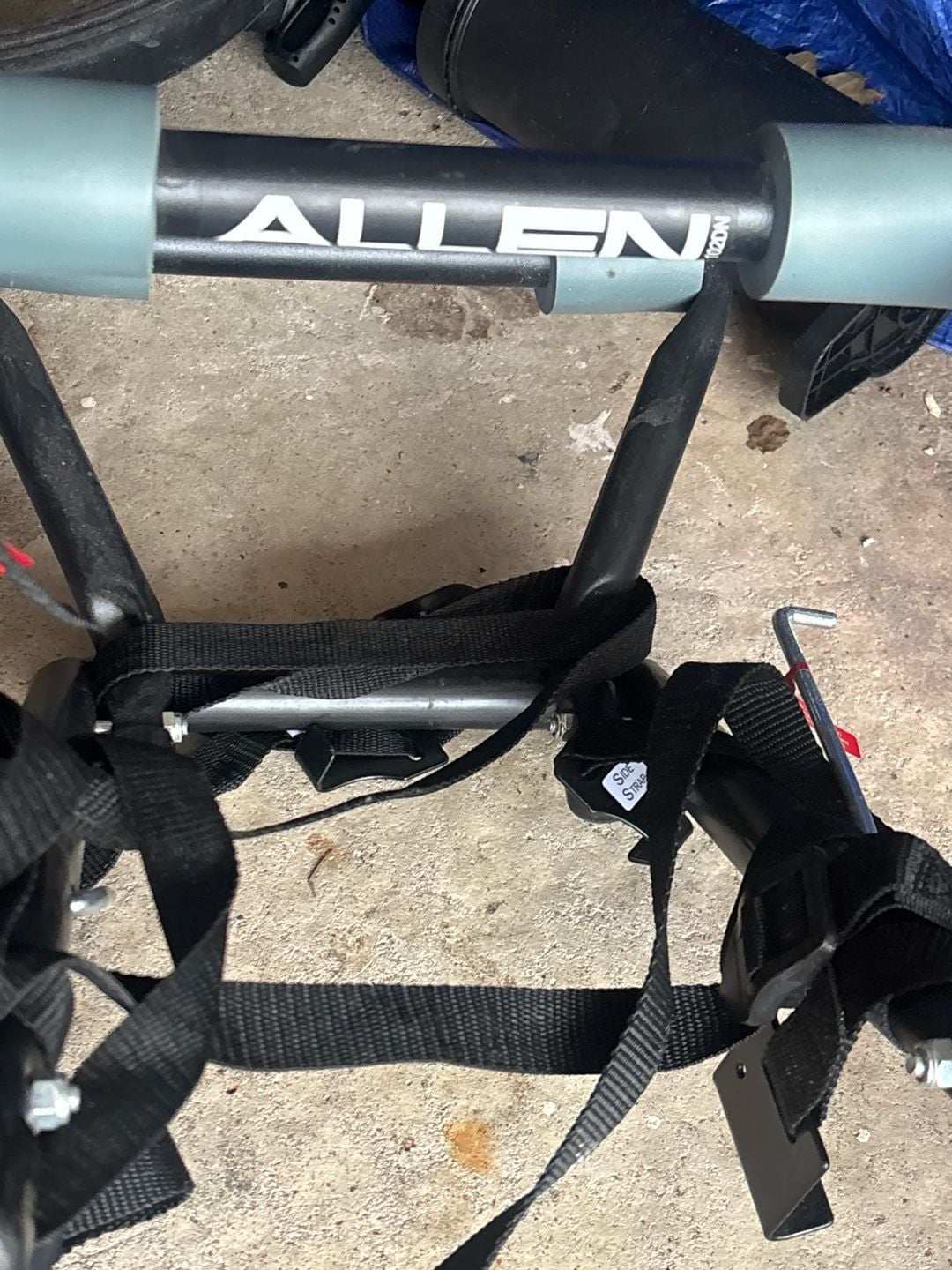 Allen Sports Deluxe 2-Bike Trunk Mount Rack (102DN) 2