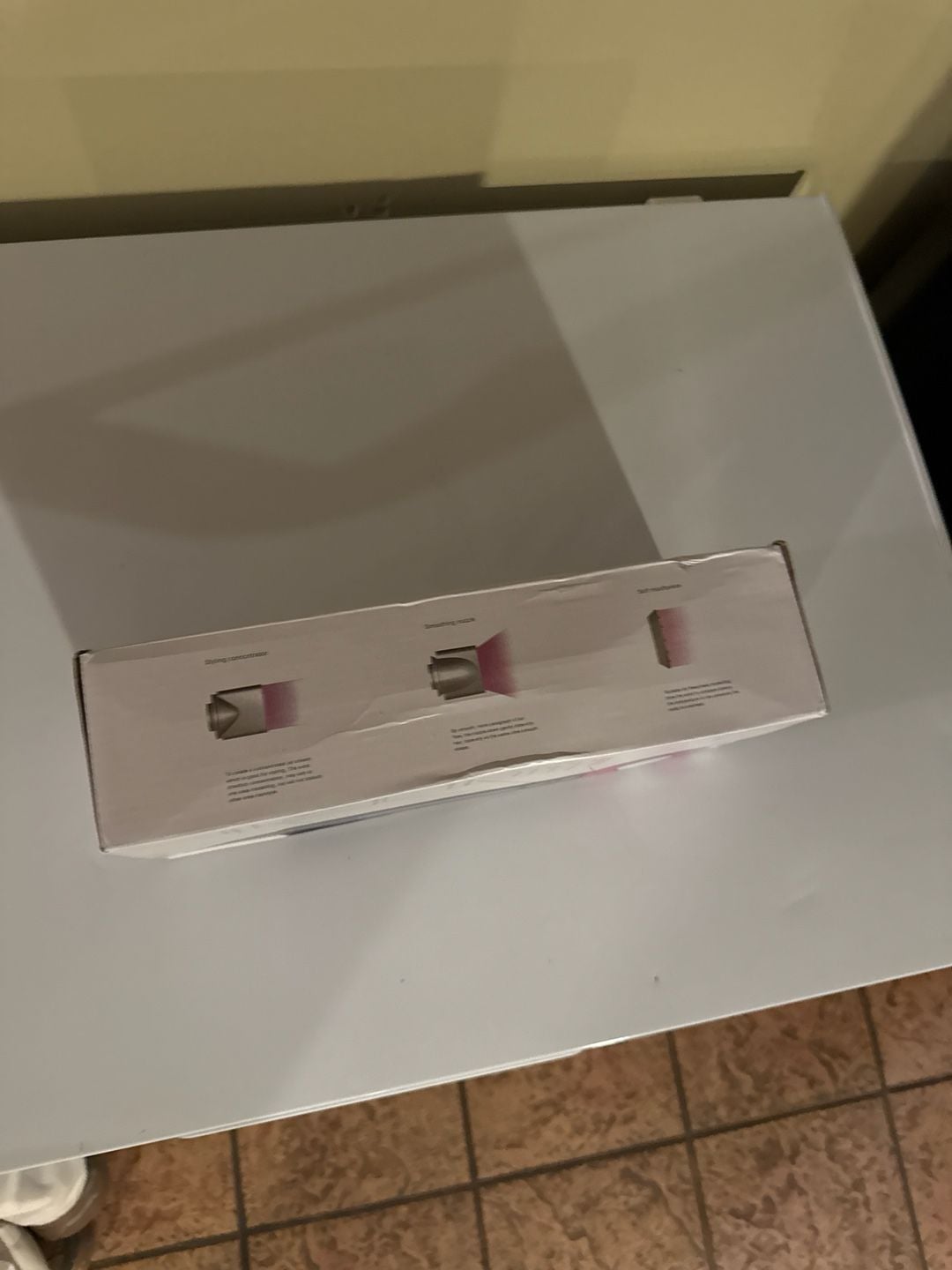 Generic Leafless High-Speed Hair Dryer with Attachments - Pink/Grey 4
