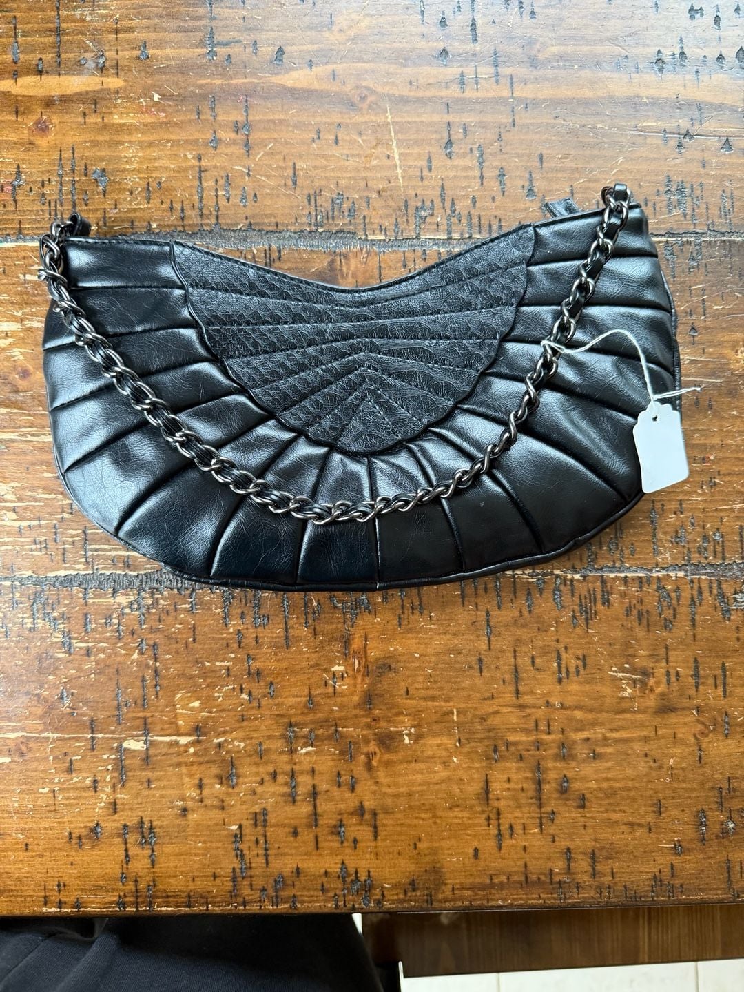 Y2K Old Navy Vintage 2007 Black Pleated Baguette Shoulder Bag with Chain Strap 2