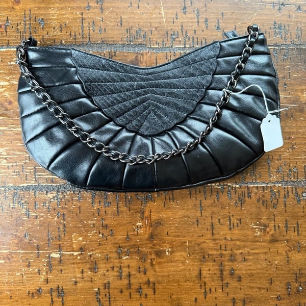 Y2K Old Navy Vintage 2007 Black Pleated Baguette Shoulder Bag with Chain Strap