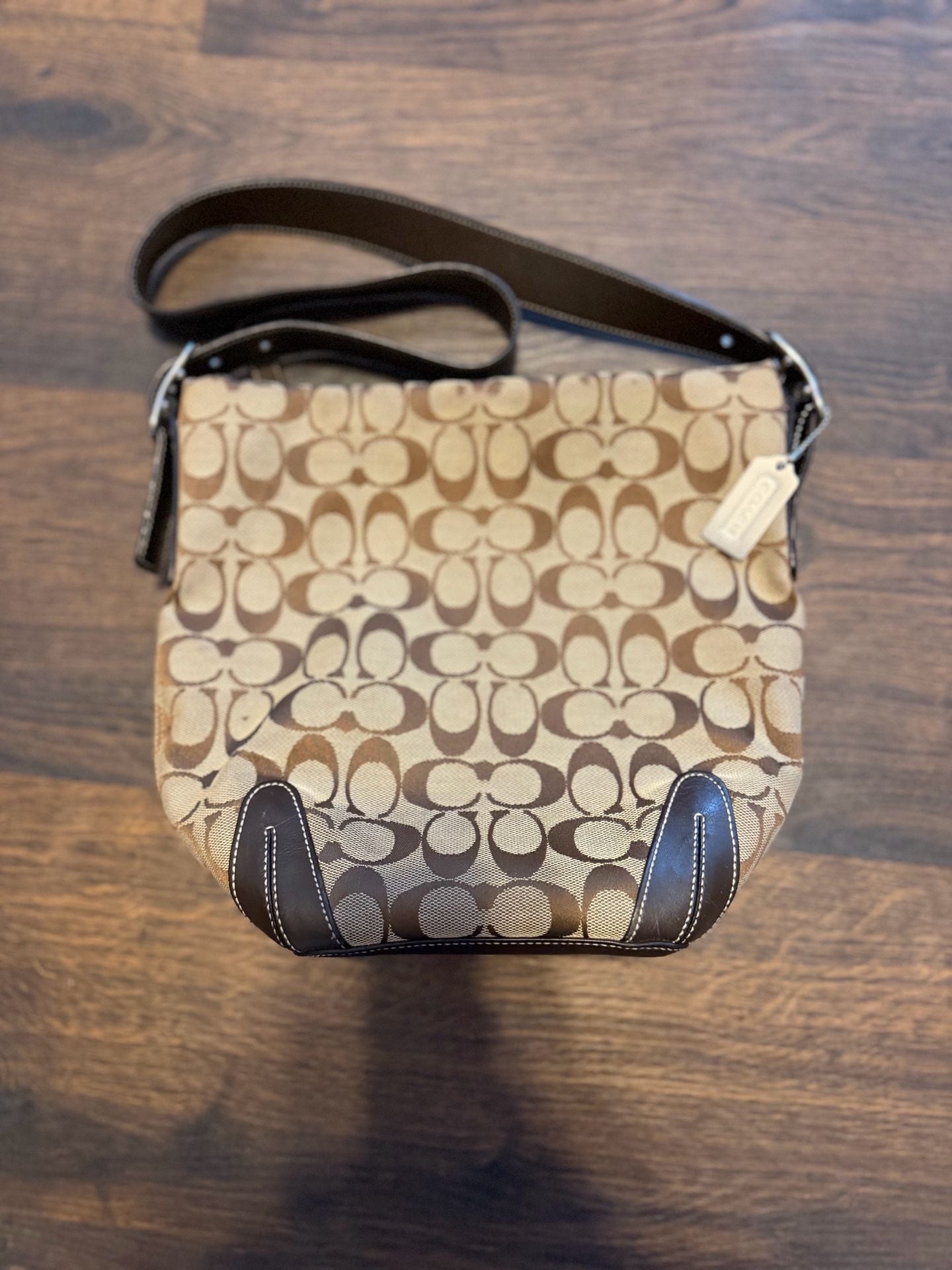 Coach Vintage Signature Canvas Crossbody Bag Brown Tan 6076 2