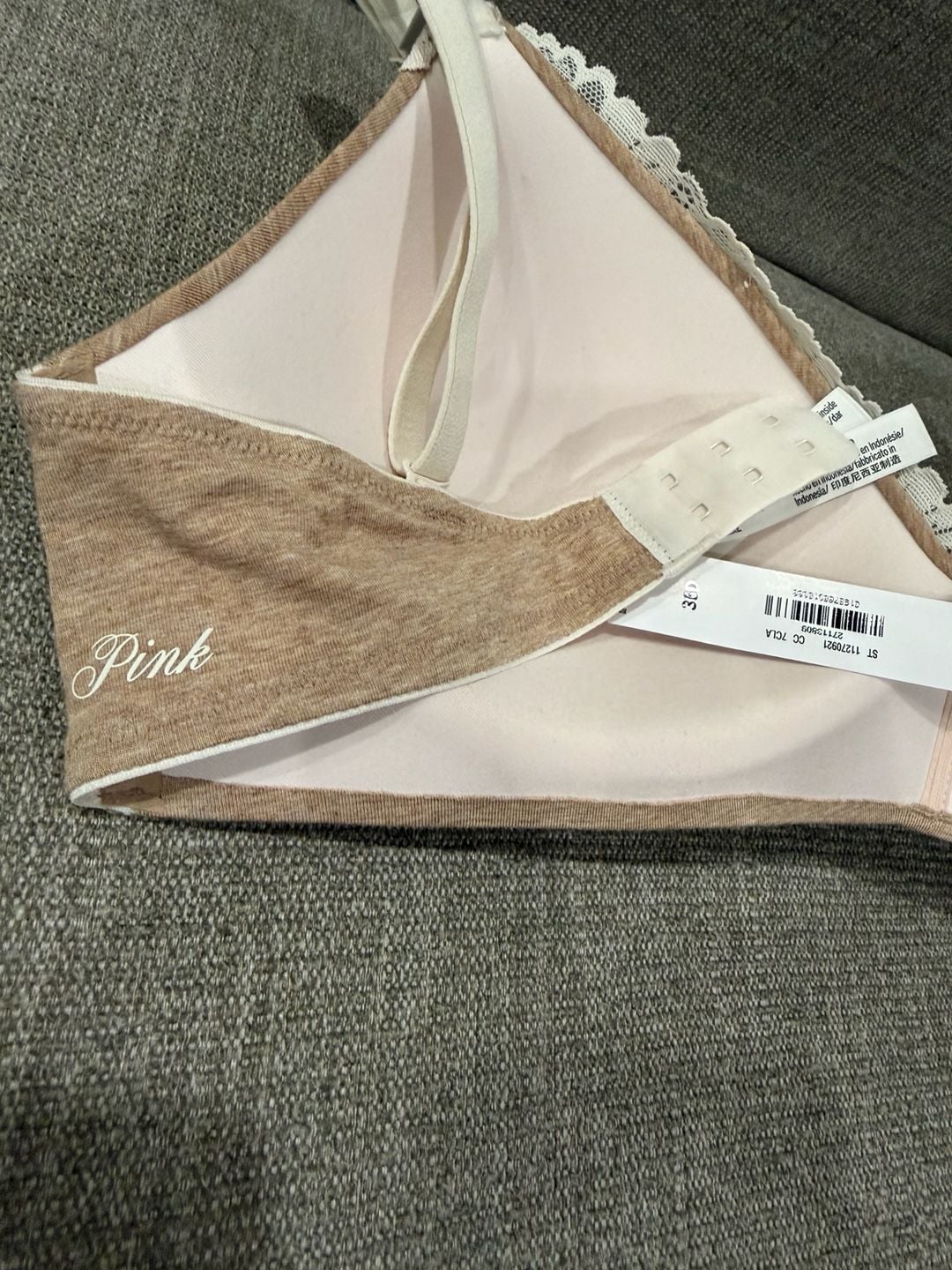 PINK Victoria's Secret’s Lightly Lined Wireless Bra with Lace Trim, 36D 3
