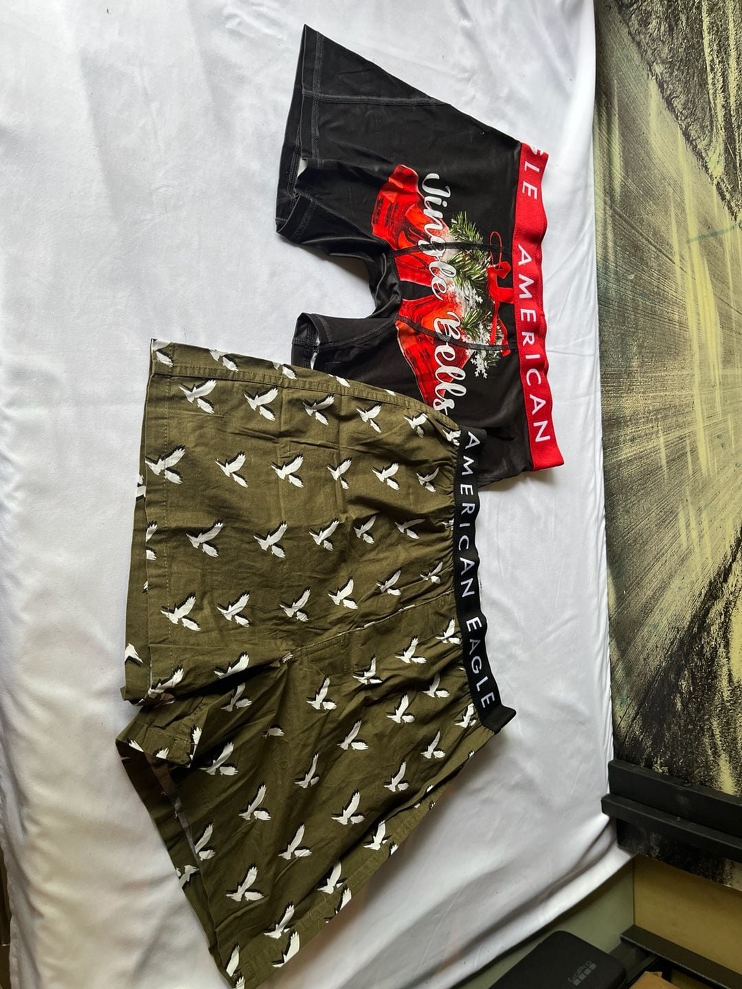 American Eagle Men's Underwear Lot of 2 Bird Print Boxers & Jingle Bells Flex Boxer Briefs Size Small 1