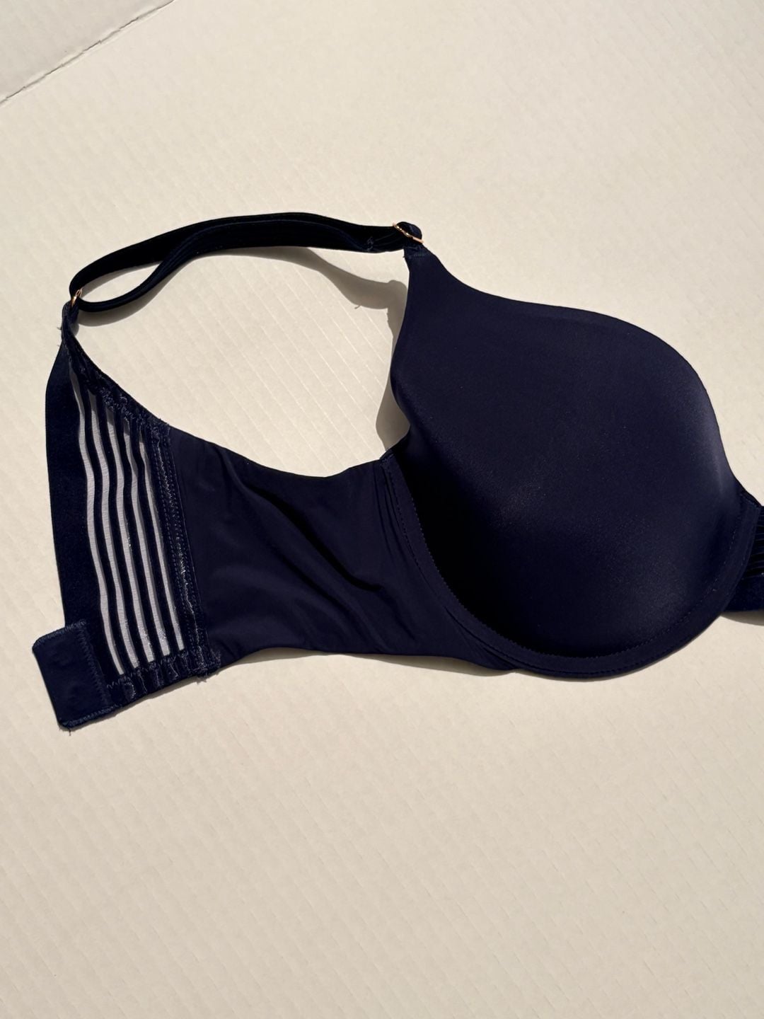 Le Mystère Second Skin Back Smoother Underwire Bra 32DD/E 4