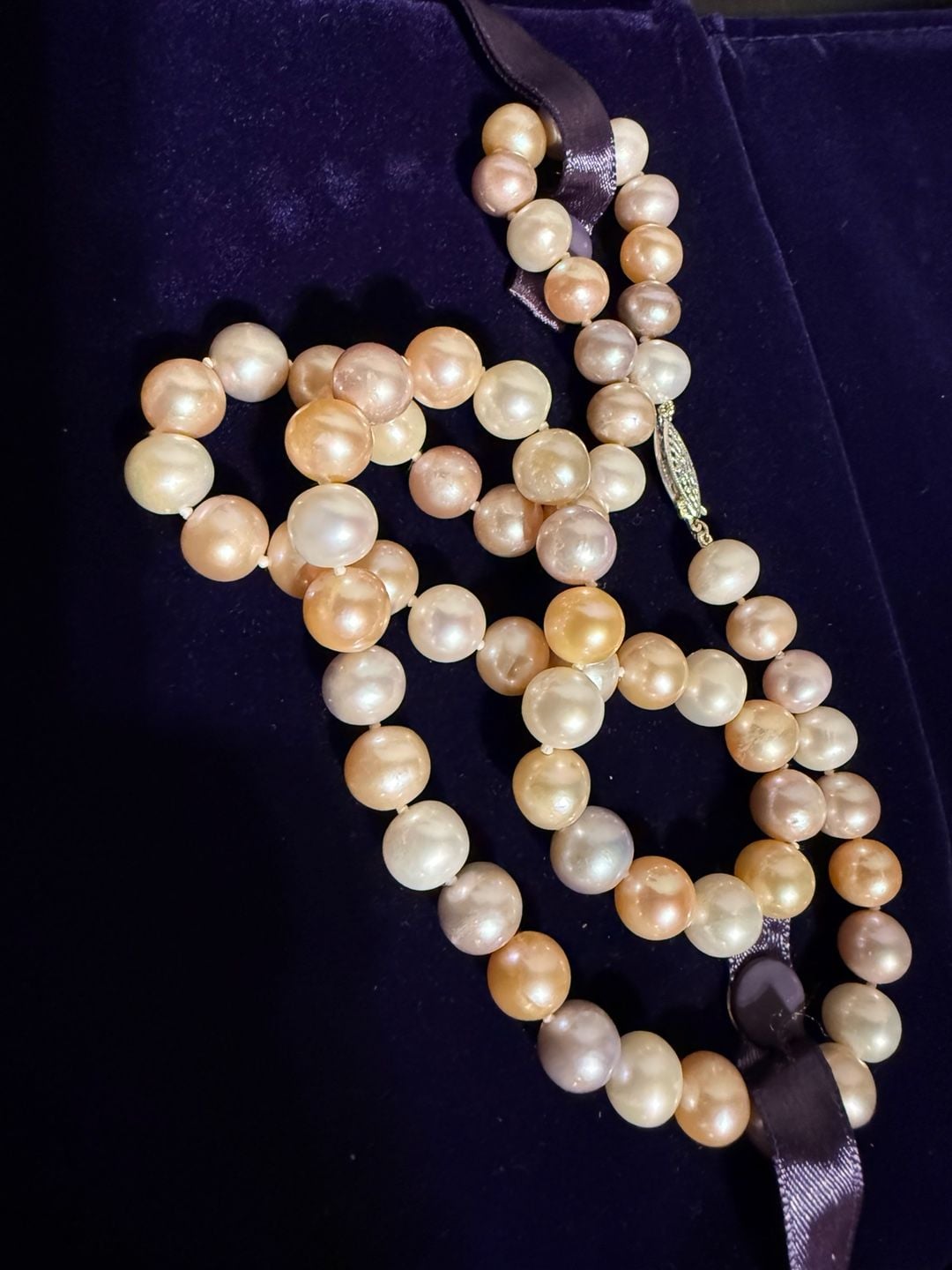 Multi-Color Freshwater Pearl Necklace with 14K Gold Filigree Clasp, 18" 3