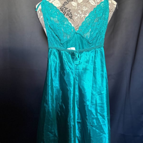 FREDERICK'S OF HOLLYWOOD Halter Slip Dress Womens XS Green Lace Satin Chemise