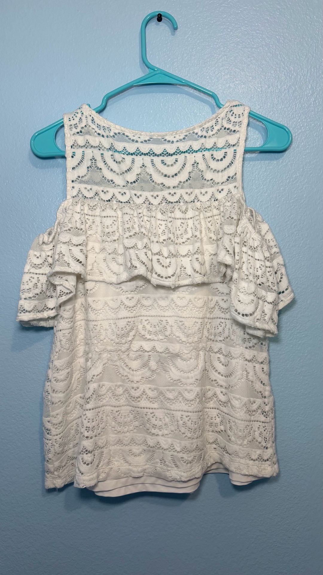 Lilly Pulitzer Lyra White Lace Cold Shoulder Ruffle Top Size S 2