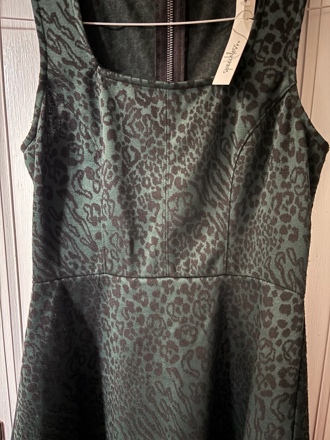 Speechless Dark Green Leopard Print Sleeveless Skater Dress Size XS NWT 5
