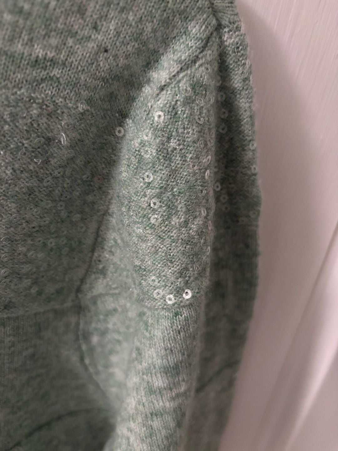 Ophelia Roe. Light Green Mock Neck Sequined Striped Sweater, Size M 4