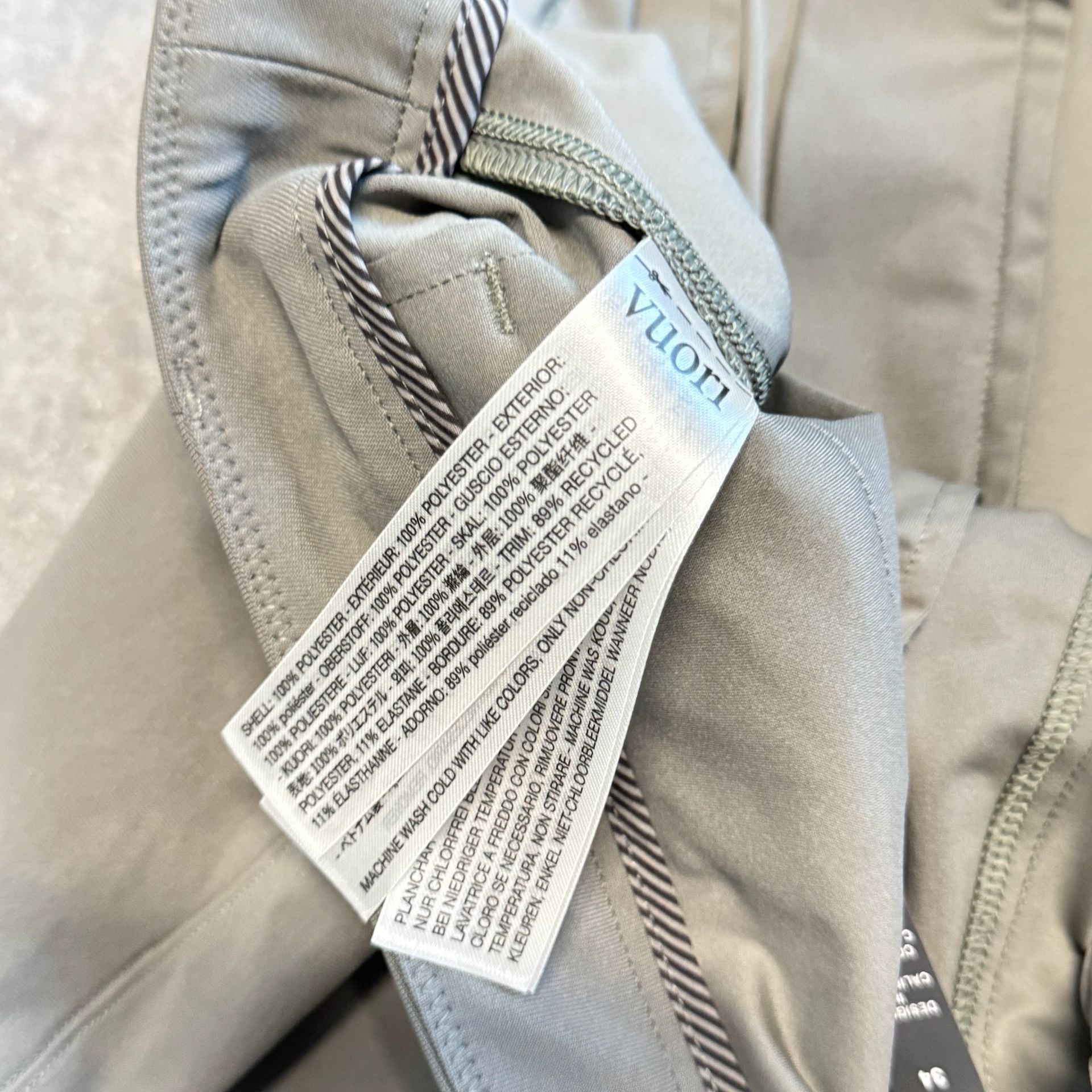 Vuori Men's Meta Pant Athletic Size 34 Dark Oregano 9