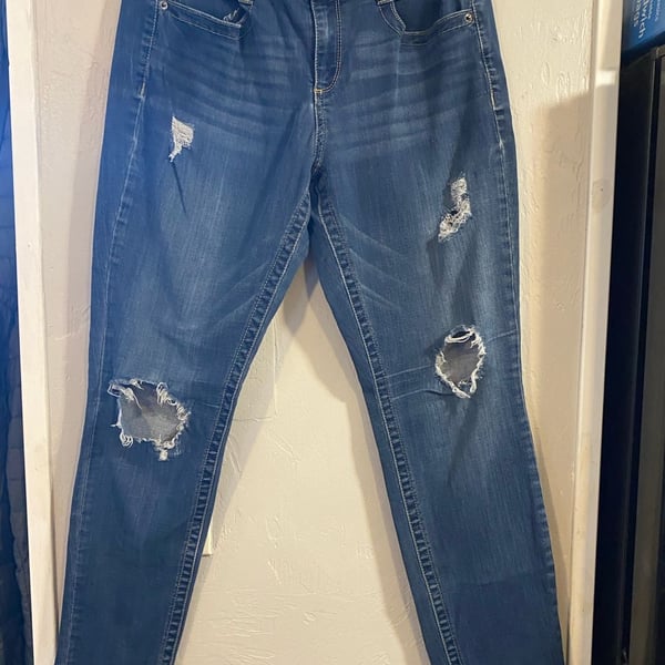 Mudd FLX Stretch Distressed Skinny Jeans Size 13