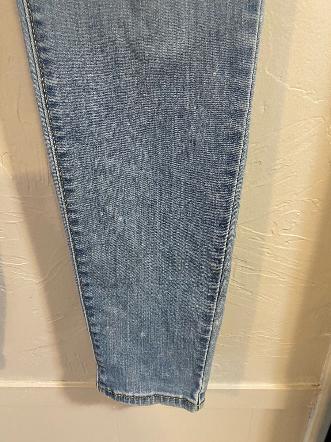 Denizen from Levi's High Rise Skinny Jeans Size 12M 31x30 Light Wash 6