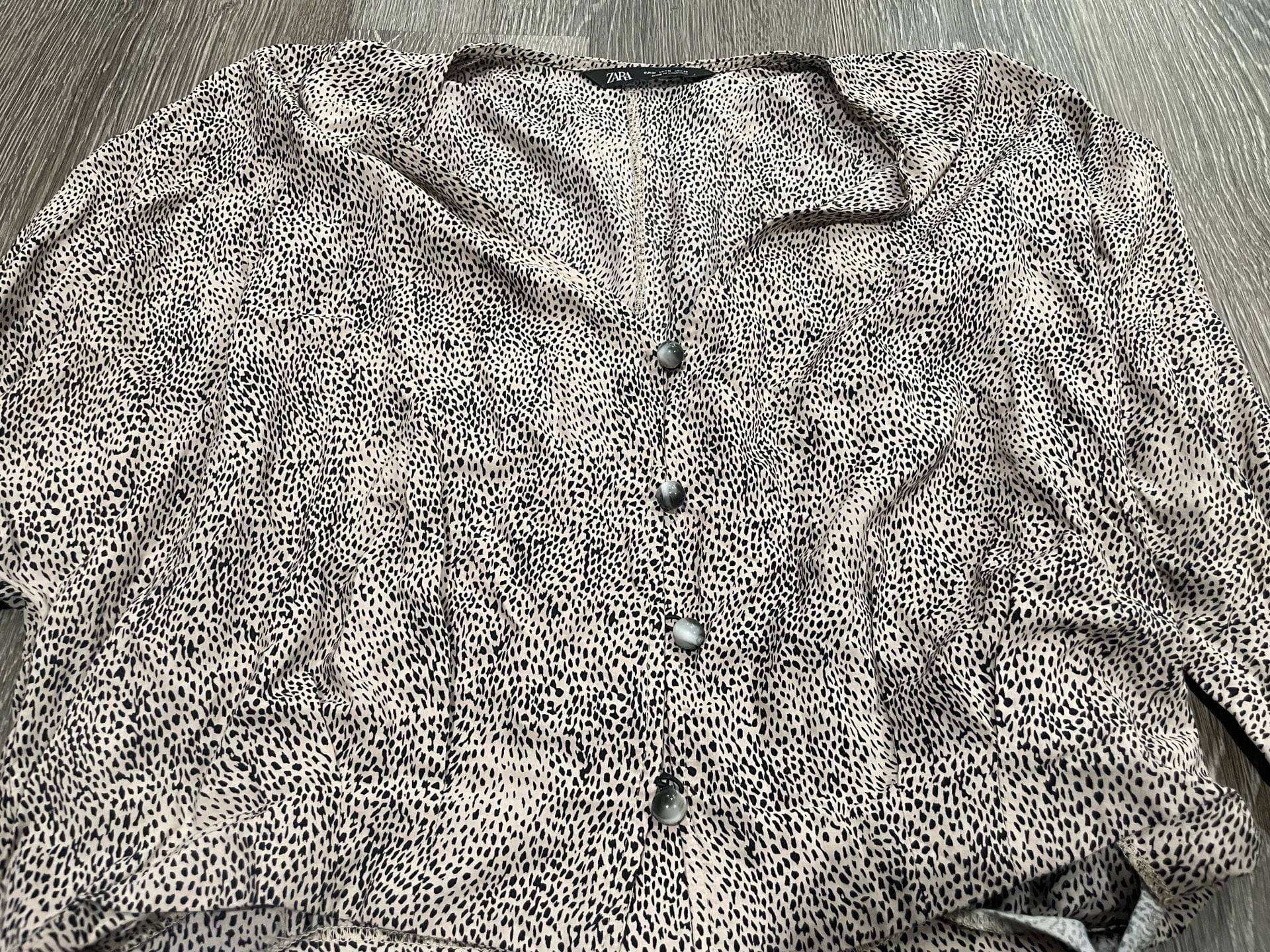 Zara Animal Print Cropped Button-Down Blouse Size M 5