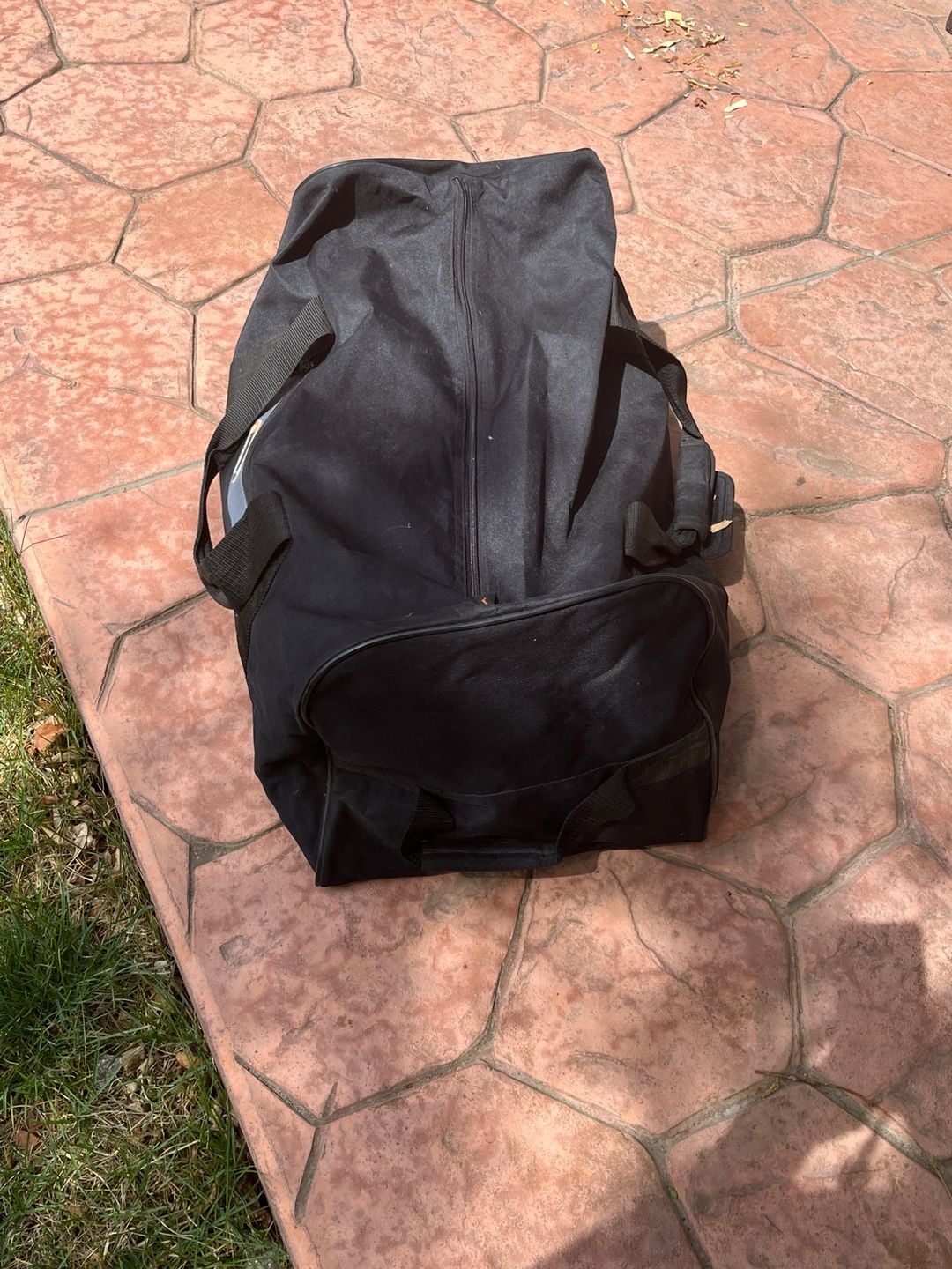 Intrepid Adventure Gear Large Black Rolling Duffel Bag 3