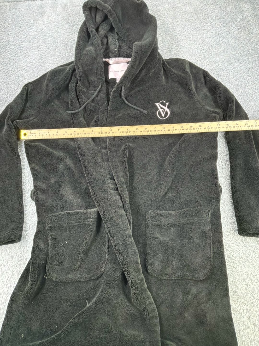 Victoria's Secret Black Plush Hooded Robe Size S/P 5