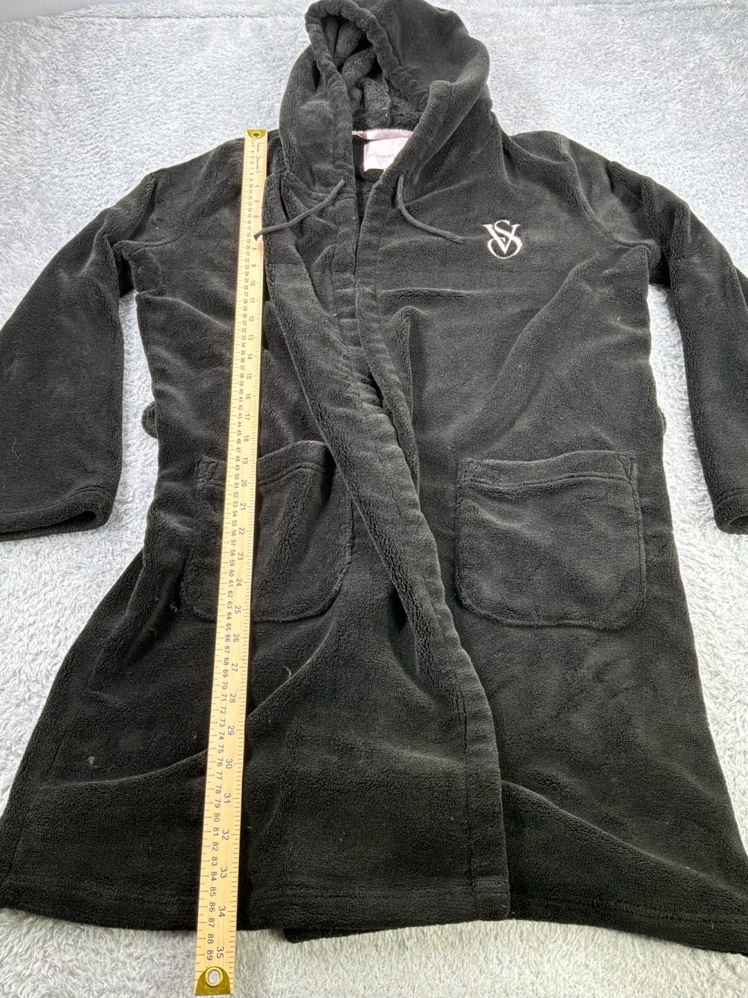 Victoria's Secret Black Plush Hooded Robe Size S/P 6