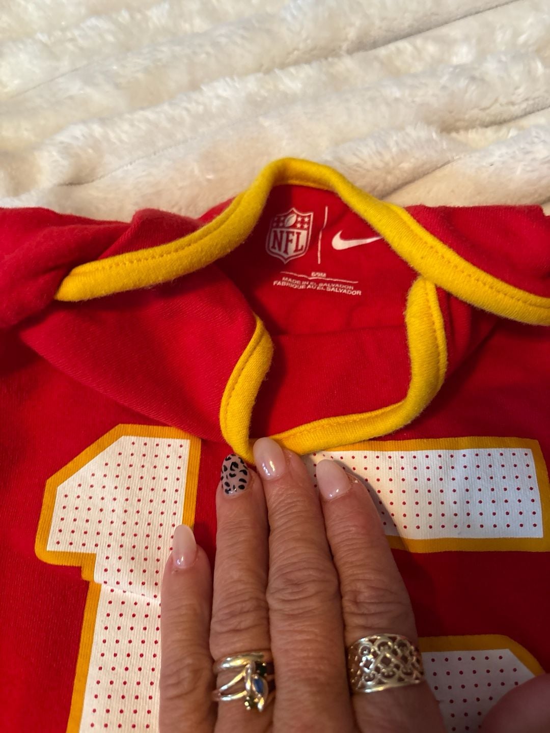 Nike Kansas City Chiefs Patrick Mahomes #15 Baby Jersey Onesie Size 6-9M 2