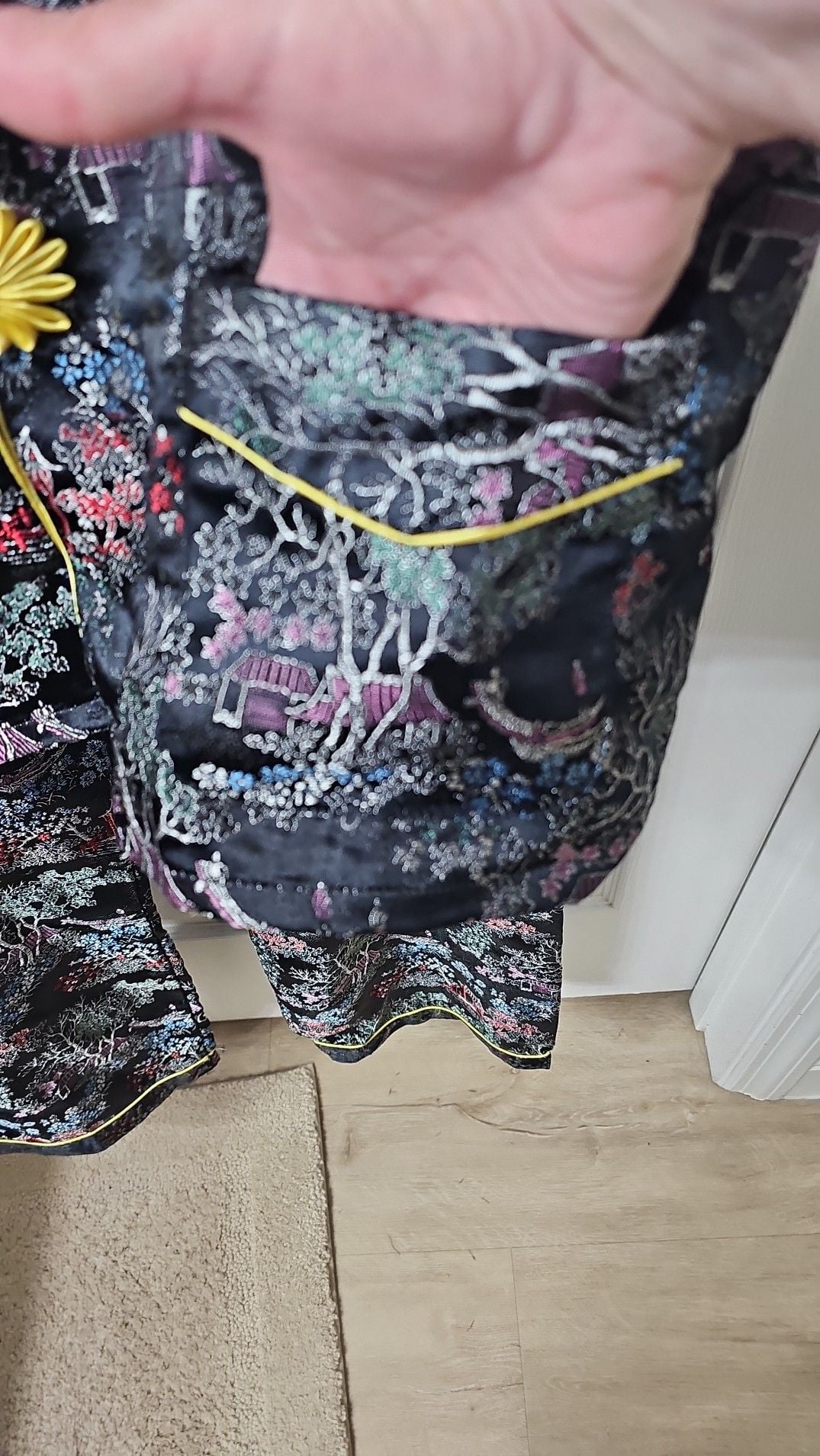 Great Shanghai Vintage Chinese Brocade Pagoda Pajama Set Size XL 2