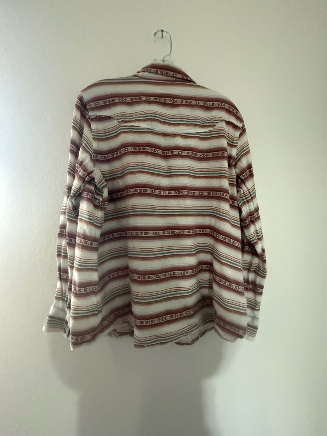 Ariat R.E.A.L. Women's Southwestern Stripe Long Sleeve Western Shirt, Size XL 2