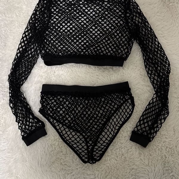 Fishnet Long Sleeved Crop Top & Matching High Waisted Bottoms
