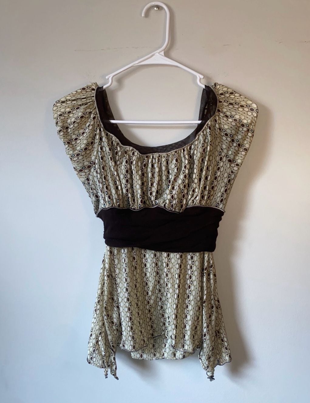 Brown And Tan Circle Print Mesh blouse With Brown Waist Band 2