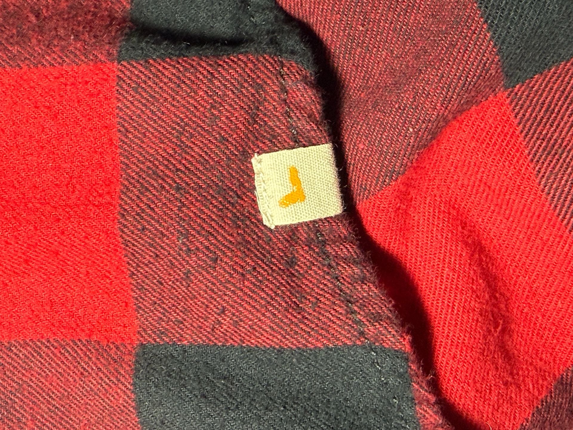 Field & Stream Red and Black Buffalo Plaid Flannel Shirt, Size XL 6