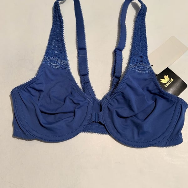 Wacoal Soft Embrace Lace Detail Front-Close Bra 851311 Size 32C