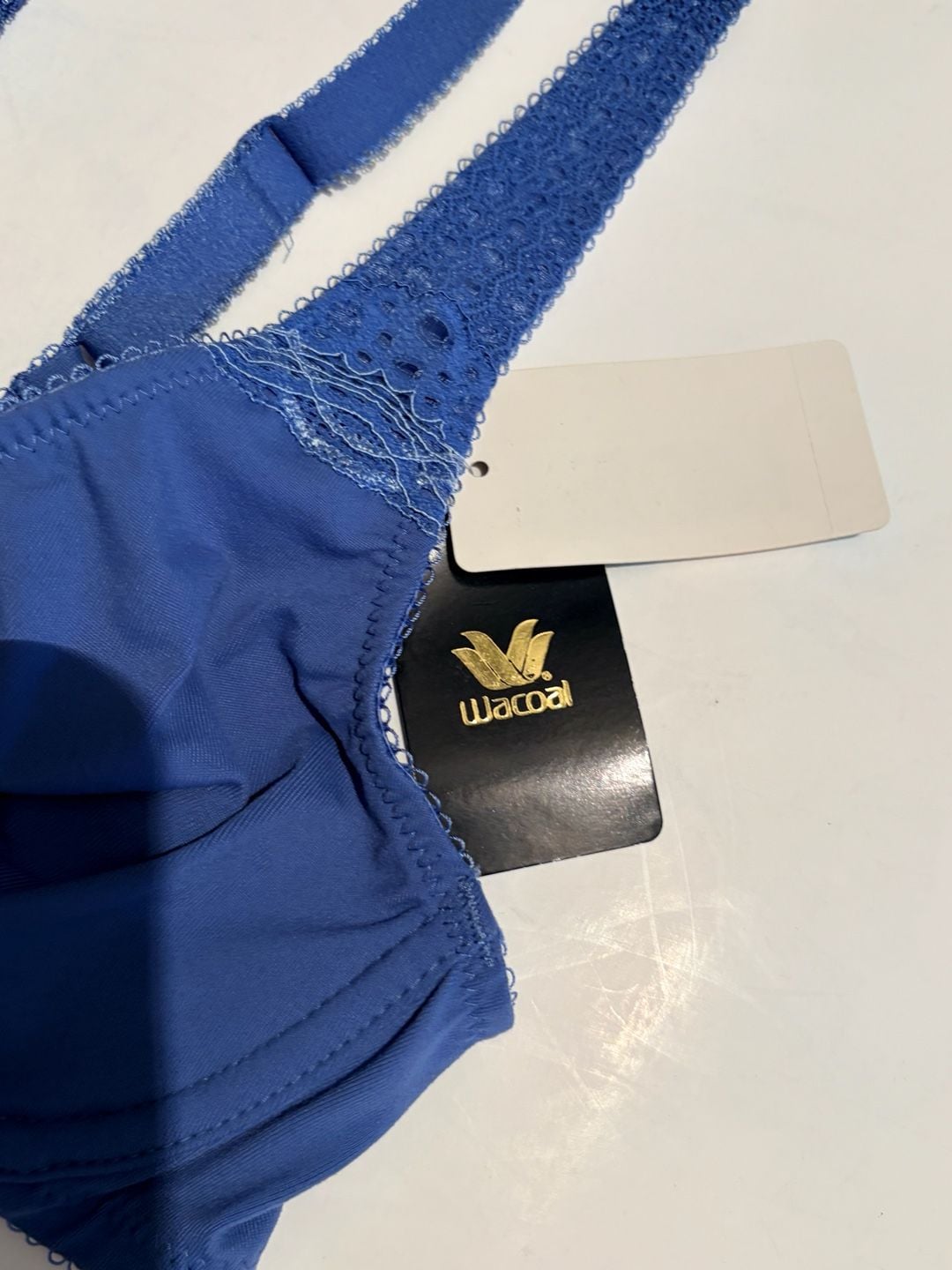 Wacoal Soft Embrace Lace Detail Front-Close Bra 851311 Size 32C 2